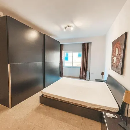 Panoramic Sea Views 3 Bedroom In St Julians S13 Apartmán *