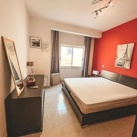 Panoramic Sea Views 3 Bedroom In St Julians S13