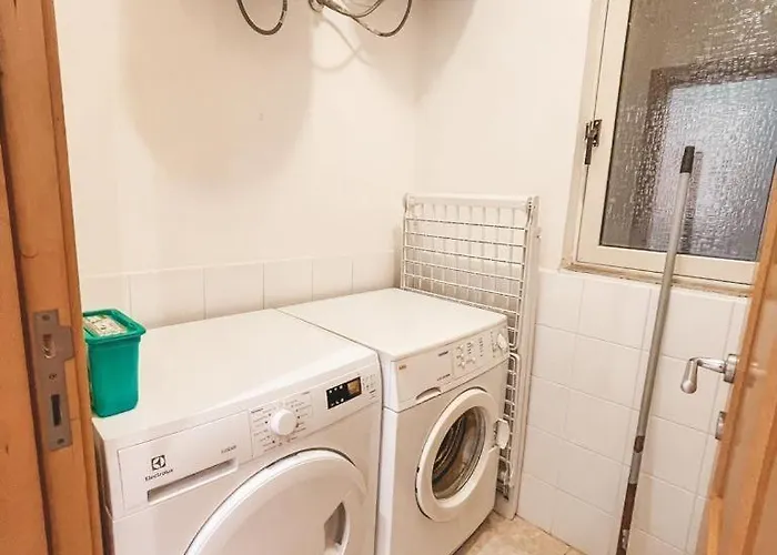 The Signature - S13 Saint Julian's