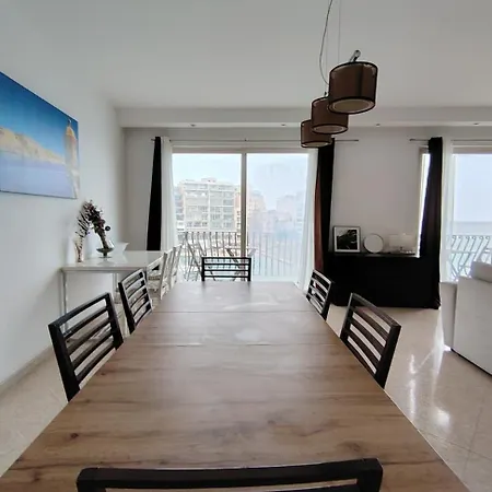 The Signature - Sea View 13 아파트